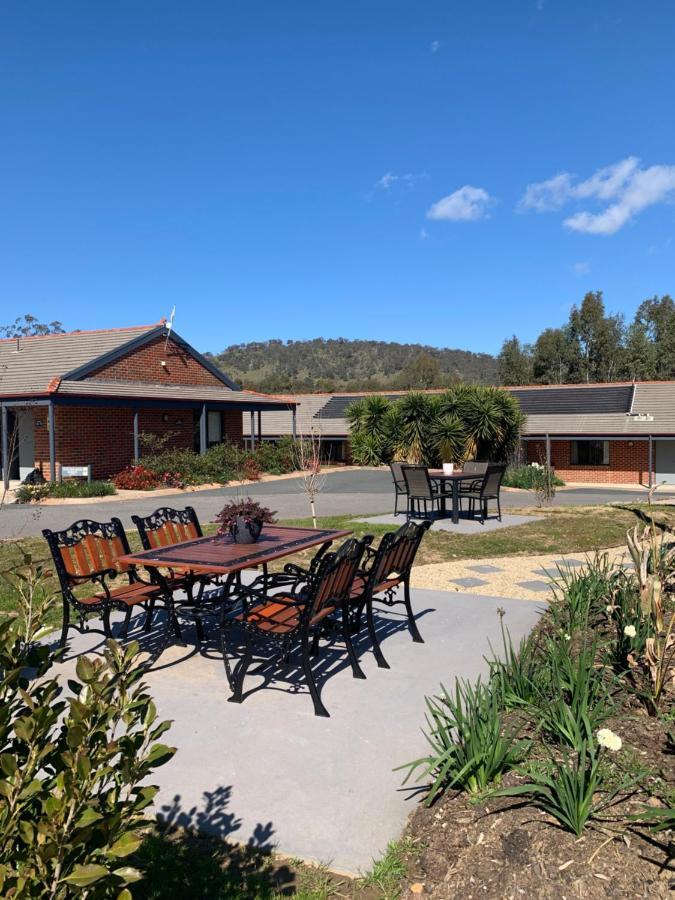 Blazing Stump Motel & Suites Wodonga Extérieur photo